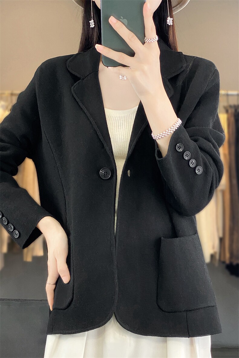 春季新款精纺羊毛针织开衫女西装领一粒扣带兜上衣宽松休闲外套,女装西装,森墨