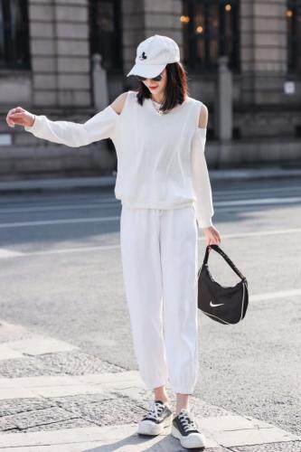 娇姿百合 JZBH107543