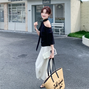 夏季舒适短袖透气常规薄款女休闲两件套套装图片