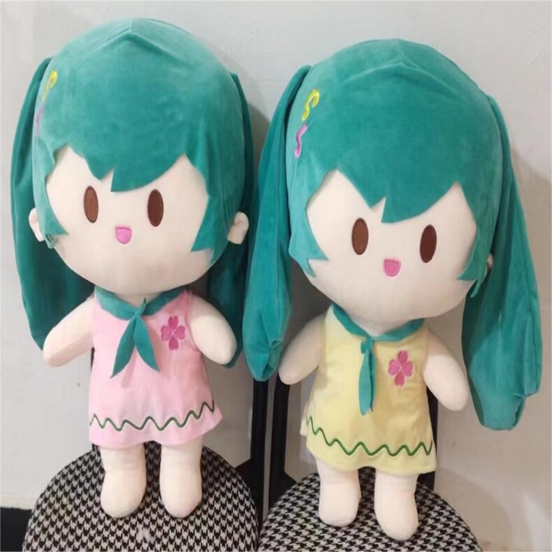 初音娃娃可爱精品毛绒玩具卡通爆款公仔女生礼物玩偶，乐雯毛绒玩具