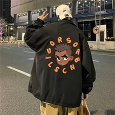 黑色