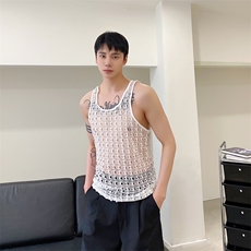 白色