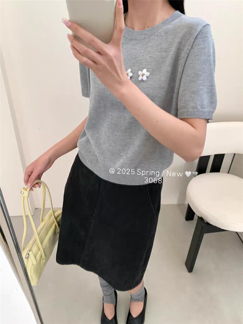 高档夏季新款t恤女短袖圆领宽松休闲正肩穿搭简约洋气小众ins,女装T恤,唐诺