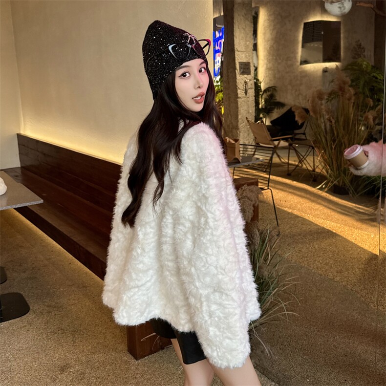 圆领皮毛一体外套时尚女短款毛绒皮草2025秋冬新款宽松上衣,女装短外套,2C229