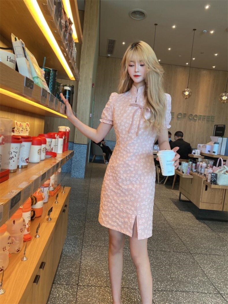 夏季新款连衣裙，女装连衣裙，时尚名门