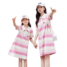 2023夏季粉色条纹针织POLO学院风亲子连衣裙，女装连衣裙，安之芮娜