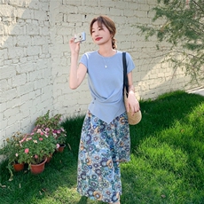 新款现货主推设计感上衣+印花棉半裙套装2538-P145-K198，女装套装/套裙，2C129