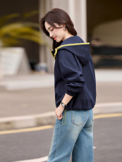 2025年春秋新款时尚连帽棉服短款休闲运动风外套上衣，女装短外套，秀美人生