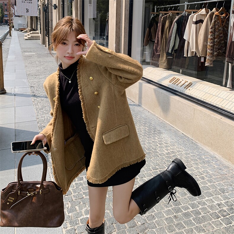 现货2025秋冬新款主推款双面羊毛尼小香风西装流苏双排扣大衣，女装毛呢外套，丝露怡语
