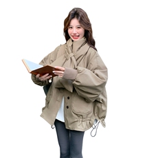 冬日韩系宽松羽绒服配围巾女2025新款设计感小个子大口袋保暖外套，女装羽绒服，2C159