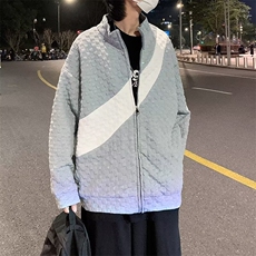 灰色