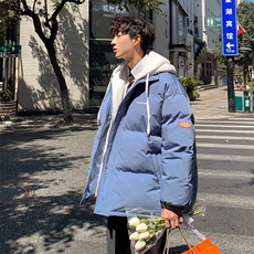 蓝色