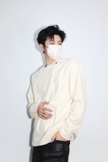 明星私服反光条未来感潮男打底美式潮男休闲高街卫衣打底衫P55，男装卫衣，电商B319