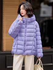 现货紫色排骨款泡芙羽绒服女宽松休闲连帽厚款冬季外套，女装羽绒服，梦懿尔