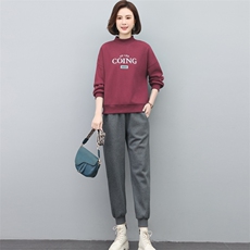 冬季新款加厚加绒卫衣两件套女刺绣休闲卫衣女中老年妈妈装，女装套装/套裙，璐依舞