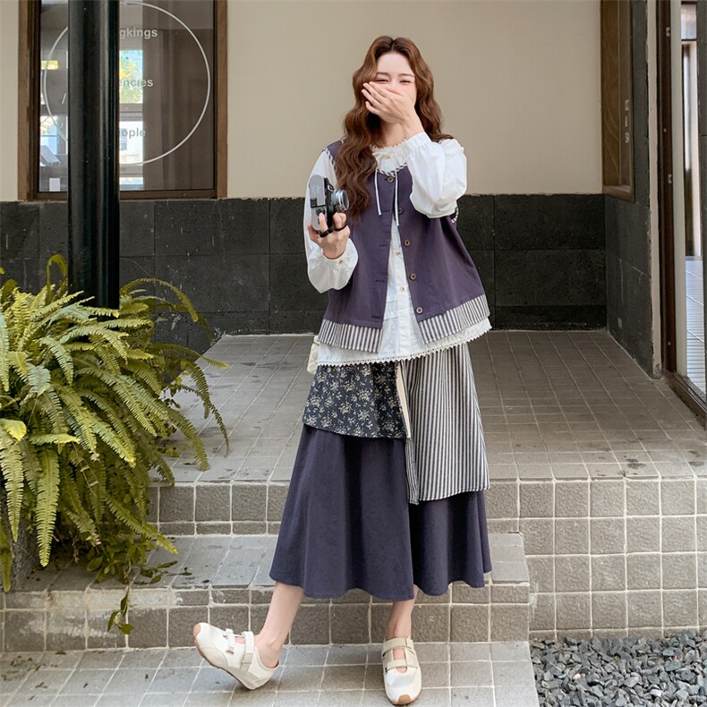 藏青色马甲衬衫半身裙套装女夏2025新款学院风森系巨好看三件套图片