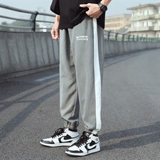 湖蓝色