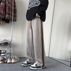 灰色