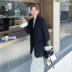 撞色复古设计感条纹翻袖西装外套女2025秋季流行气质休闲淡人西服图片