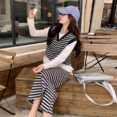 条纹针织马甲套装裙女2025新款时尚甜美减龄半身裙三件套，女装套装/套裙，浪娴服饰