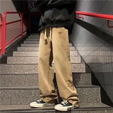 棕色
