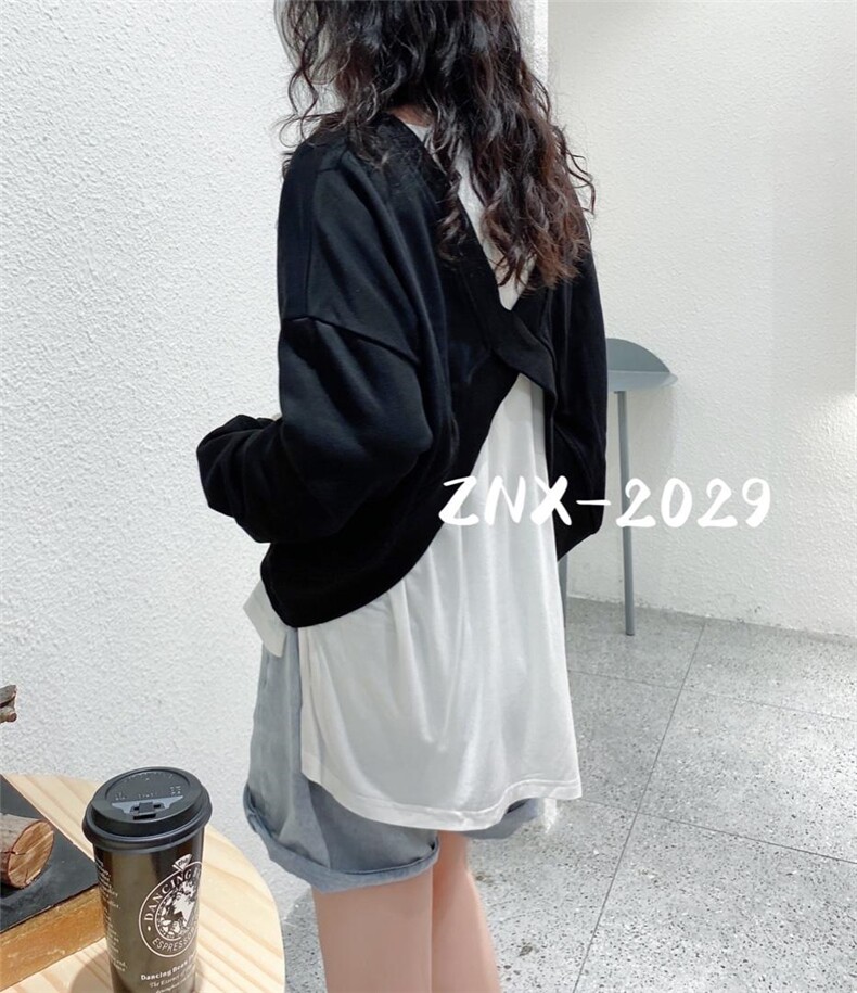 【现货】秋季新款背后小设计款卫衣，女装卫衣/绒衫，BLM