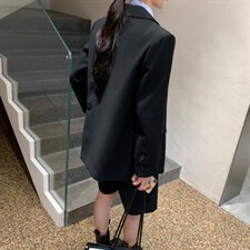 背后开衩款西装，女装西装，深度