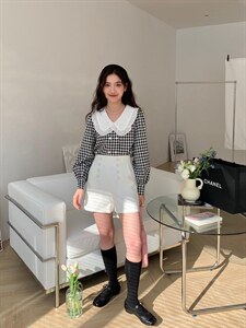 春季新款翻领蕾丝格纹小衫图片