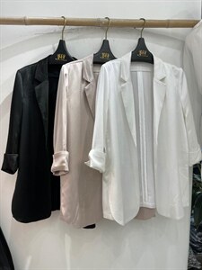 醋酸外套高端时尚，面料吸湿透气性、回弹性好。,其它,蓝衣可