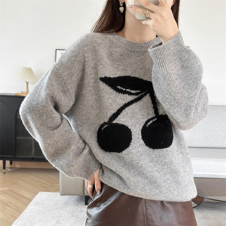 2025年秋季新款百搭女樱桃提花圆领羊毛衫，女装羊毛衫，狄美羊绒