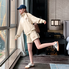 韩系休闲运动风卫衣套装女2025春季新款学院风减龄阔腿短裤两件套，女装套装/套裙，2C086