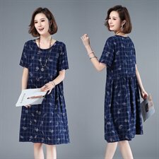 2021年夏季通勤韩版中长款a字裙40-49周岁高腰圆领短袖套头裙子，女装连衣裙，伊满意