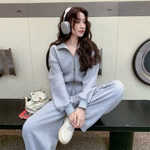 现货秒配 大货 数据款 设计款 弯刀裤休闲套装图片