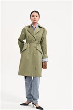 秋装新款现货风衣，女装风衣，艾涵o