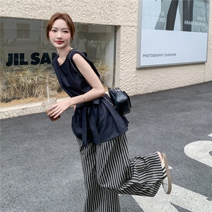 2025夏季新款女韩版时尚气质百搭显瘦无袖背心条纹阔腿裤两件套图片