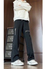 防水机能风长裤显瘦小众设计休闲裤A061-AX00573-P55，男装休闲裤，电商A061