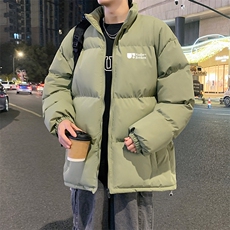 灰绿色