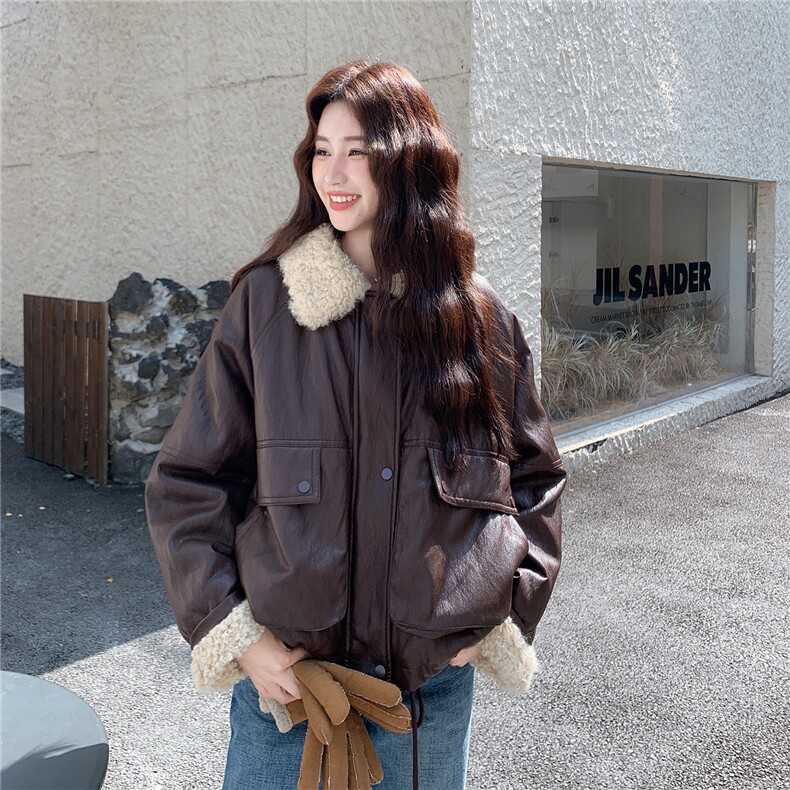 超柔PU皮白鸭绒羽绒内胆羊羔毛领羽绒服1D066-99846-P285-K385,女装羽绒服,1D066-1