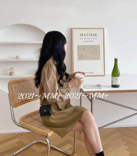 连衣裙配包包，女装连衣裙，欧妮卡蒂蔓