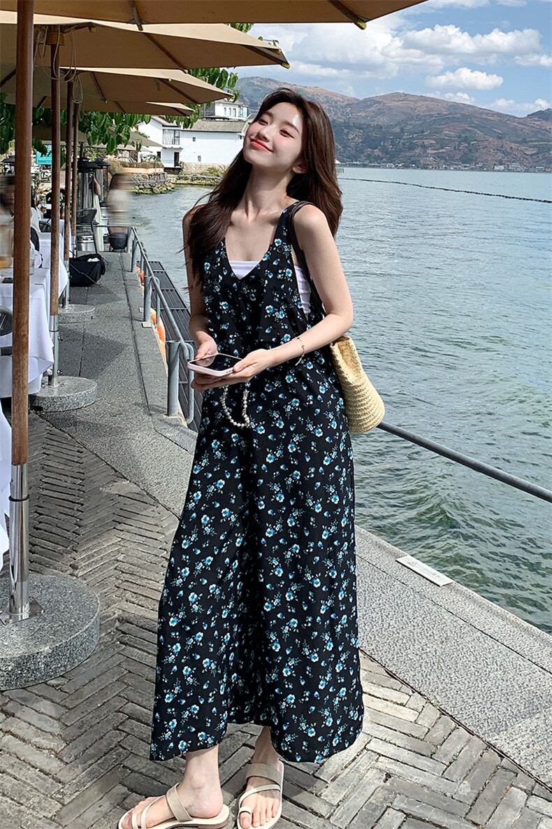 海边度假碎花背带裤女2025夏季新款韩系慵懒风宽松显瘦阔腿连体裤,女装连体裤,浙宝276（原081）