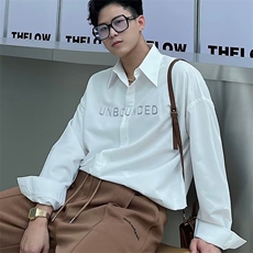 白色