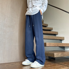 藏青色