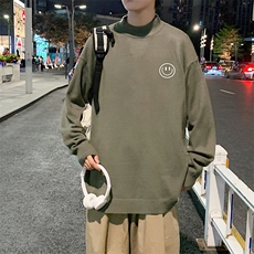 墨绿色