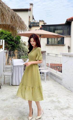 夏季新款碎花连衣裙，女装连衣裙，秀水百合