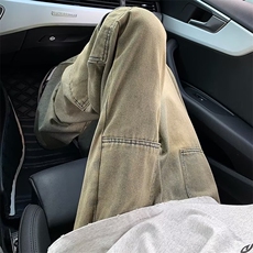 黄泥色