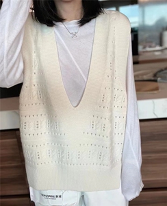 时尚百搭女士秋冬大V领马甲纯色简约针织背心,女装马甲,洁纯羊绒