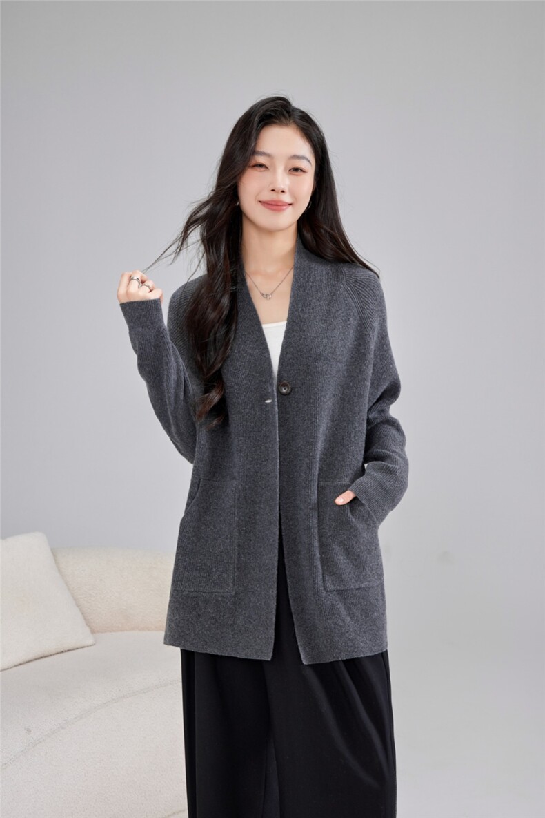 2025秋冬百搭时尚简约v领长袖开衫，女装针织衫/毛衣，雅之冉羊绒