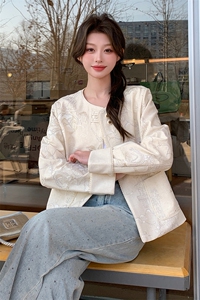 米色高级感国风提花短外套女2025春季新款小个子气质休闲盘扣上衣图片