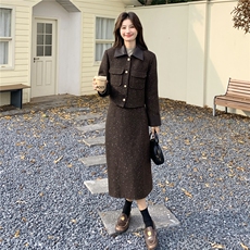 新品现货2025女装冬装西装羽绒服连衣裙两件套8080-p265-k398，女装羽绒服，2C266
