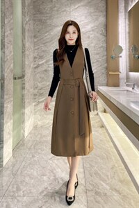 现货2021秋冬新品背带裙简约大气,其它,秀水百合